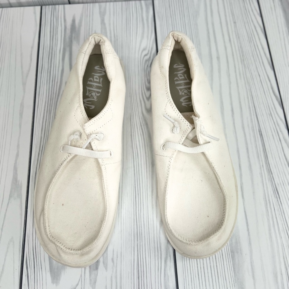 Mad Love Women's Lizzy Sneakers